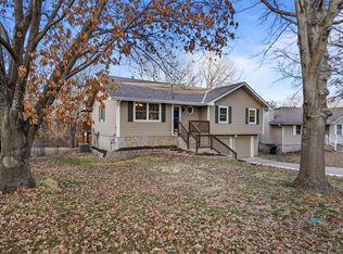 17402 E 34th Ter S, Independence, MO 64055