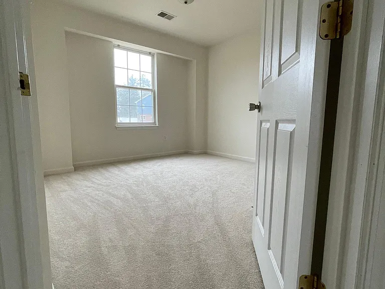 3208 Stanford St — Photo 16