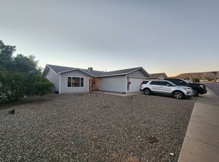 321 Valle Vista Dr, Farmington, NM 87401
