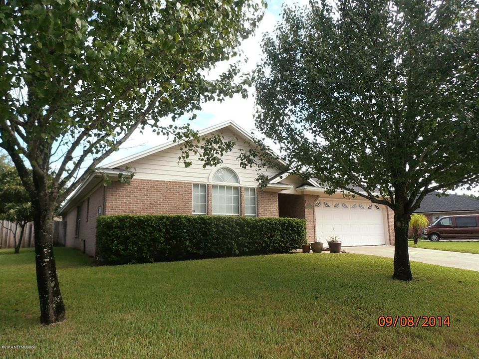1st image of 12819 Glade Springs Dr S