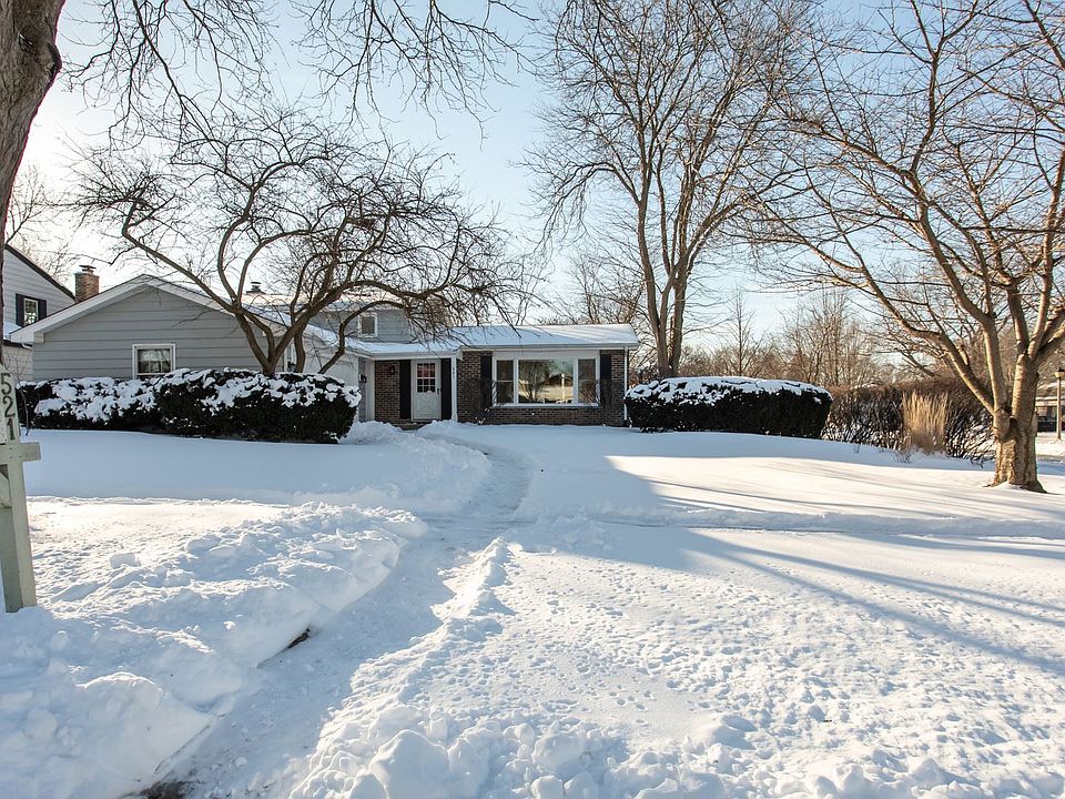 1st image of 521 Hemlock Ln