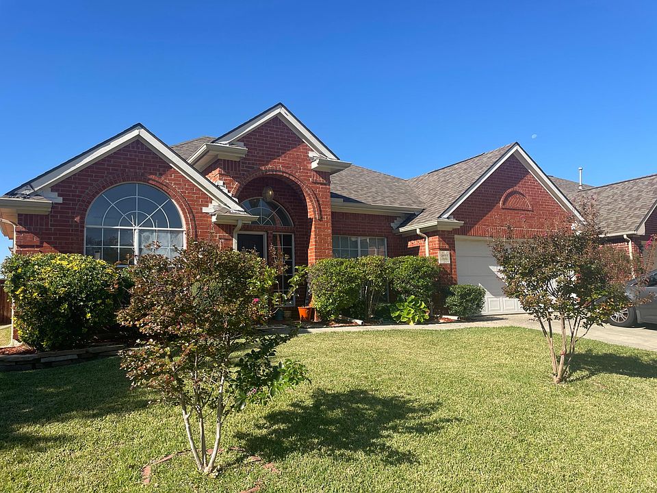 10107 Norman Ct, Irving, TX 75063 Zillow