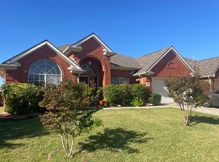 10107 Norman Ct, Irving, TX 75063