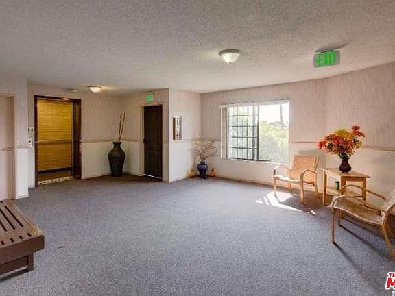 5th image of 5310 Circle Dr APT 105