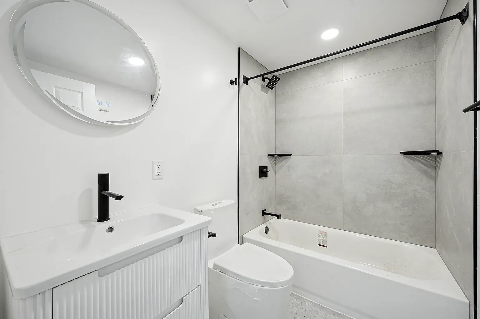 1 bed, $1,375 — Photo 4