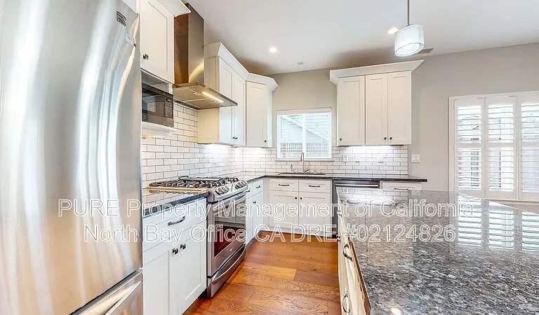 1949 San Salvador Dr — Photo 16