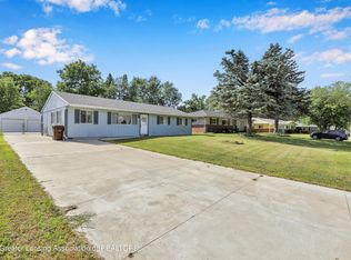 4202 Arlene Dr, Lansing, MI 48917