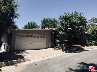 15507 Del Gado Dr, Sherman Oaks, CA 91403