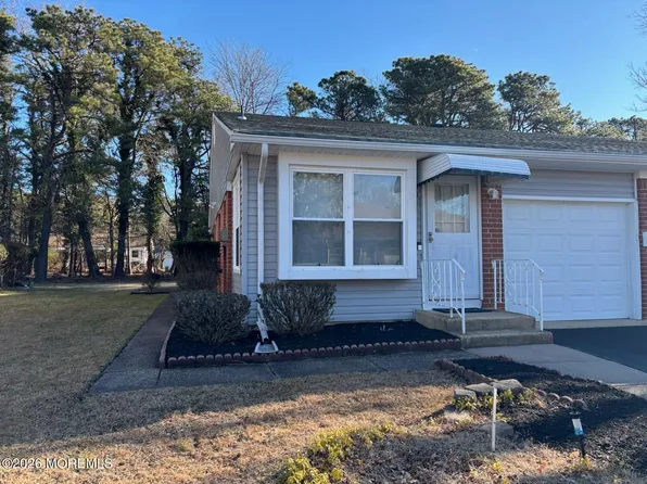 40 Hudson Parkway #A, Whiting, NJ 08759