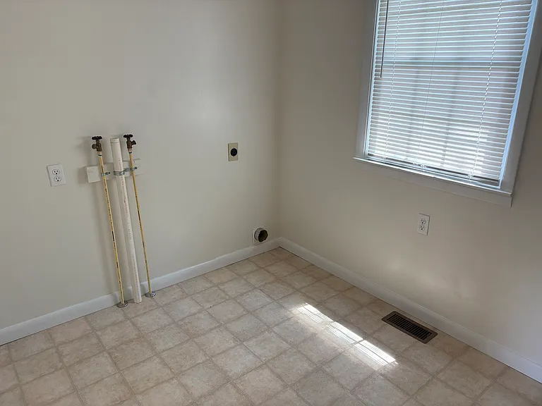 903 N Atlantic St #2 — Photo 9