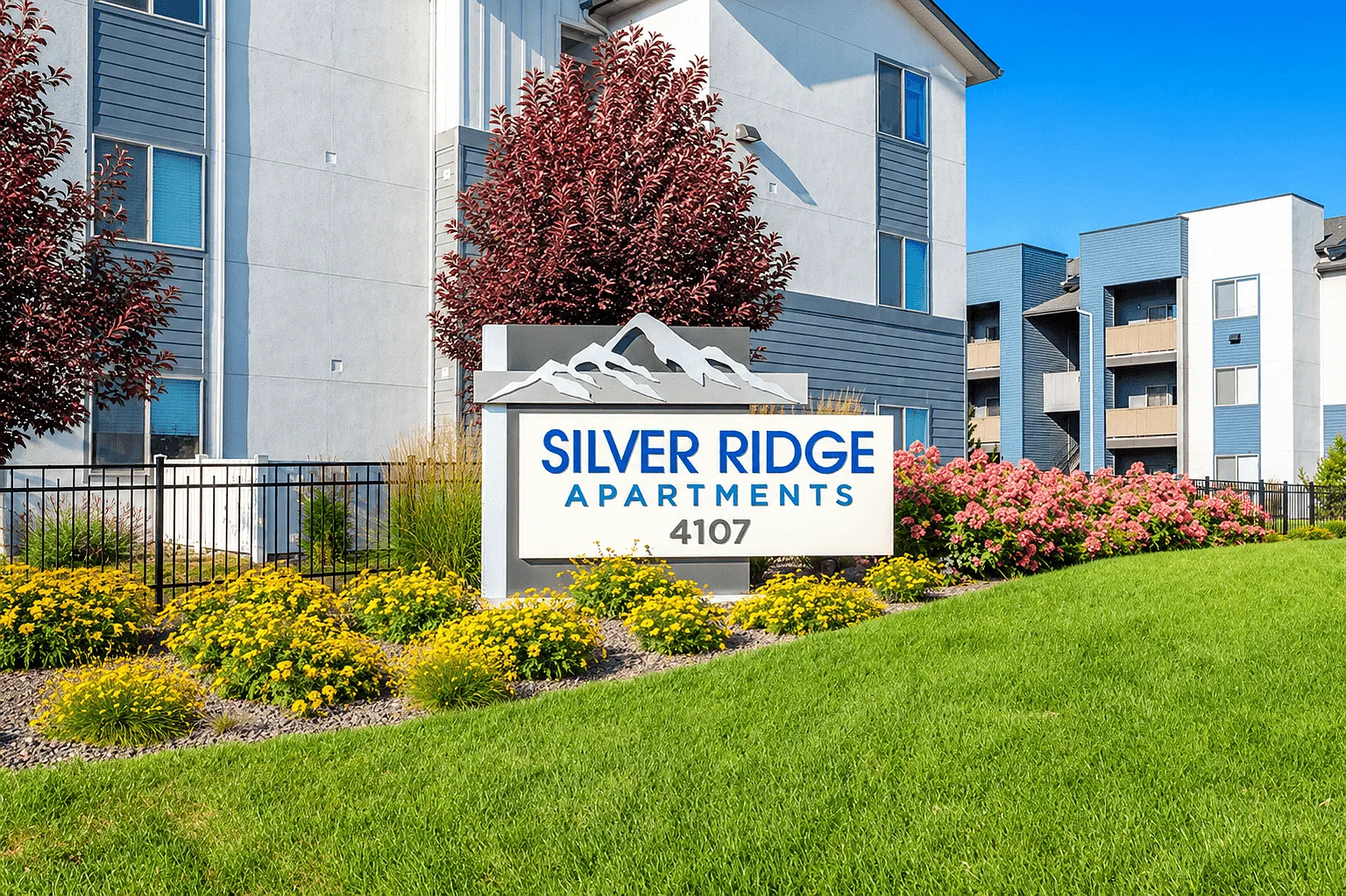 Silver Ridge — Photo 1