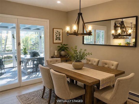 5th image of 9 Hardwood Ln