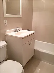 Rented by R New York