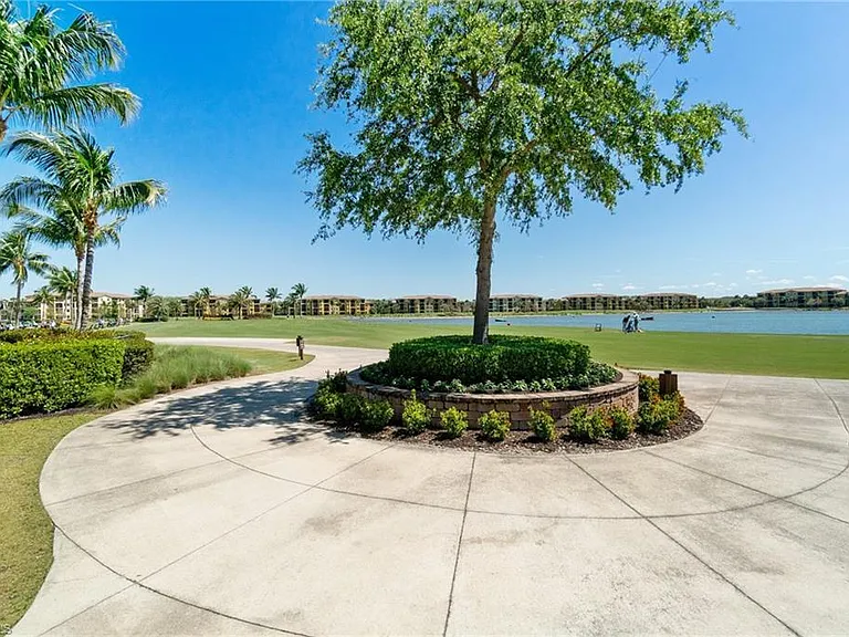 17951 Bonita National Blvd #435 — Photo 46