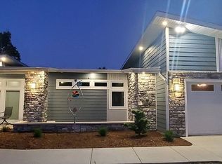 3696 Hulett Rd, Okemos, MI 48864