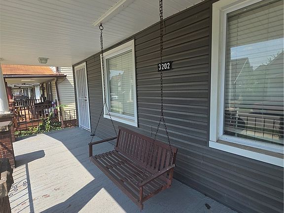 4th image of 3204 Altoona Rd