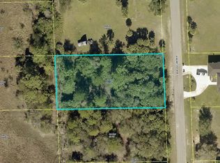 609 Palmetto Ave, Lehigh Acres, FL 33972