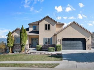 6930 N Comanche St, Eagle Mountain, UT 84005