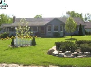 48593 Nine Mile Rd, Northville, MI 48167