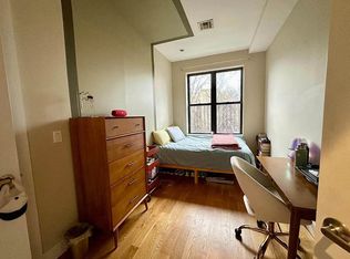 260 Melrose St APT 3R, Brooklyn, NY 11206