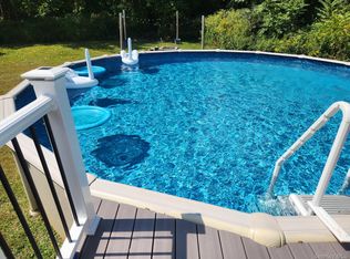 387 Cornwall Hill Rd, Patterson, NY 12563