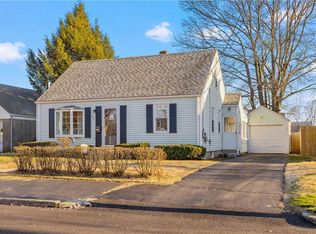 57 Lindesta Rd, Pawtucket, RI 02861