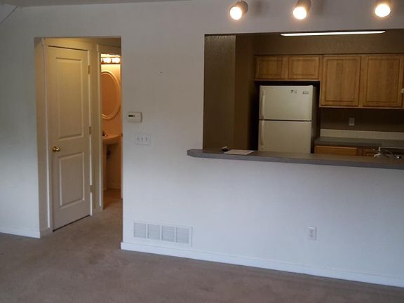 Main room 1