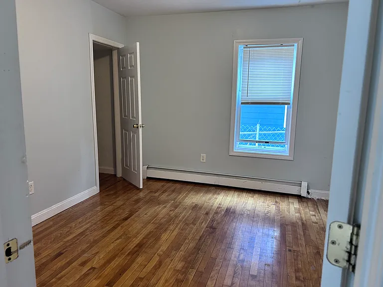 330 Chandler St #1 — Photo 7
