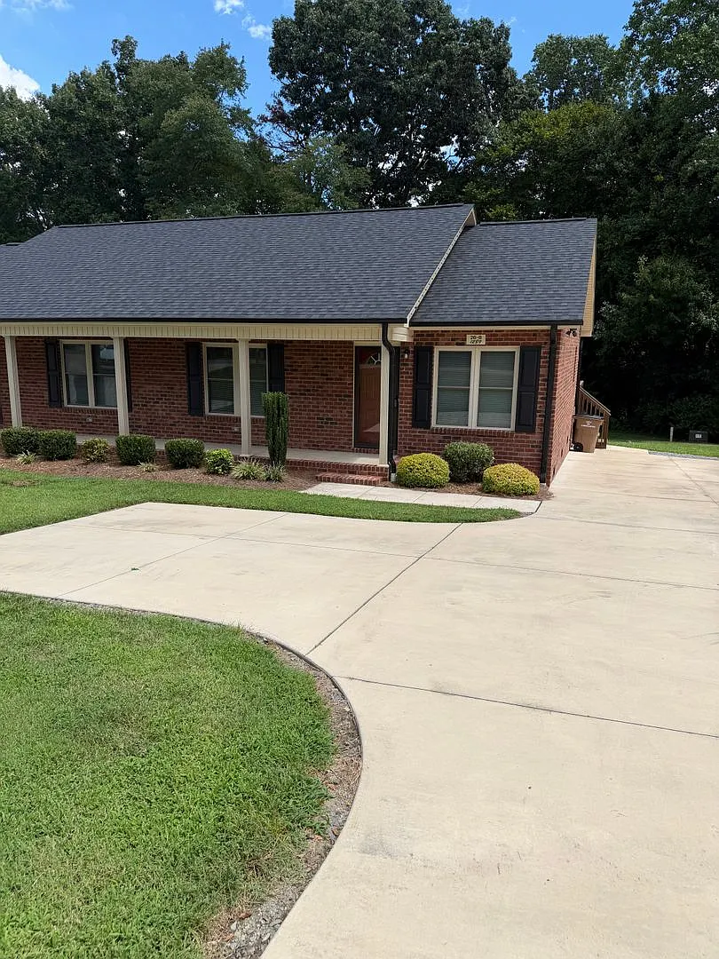 2 Bedrooms, 2 Bath Condo/Duplex For Rent on Janice Road, Lincolnton NC — Photo 2