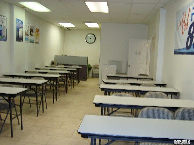 2nd image of 14936 Northern Blvd