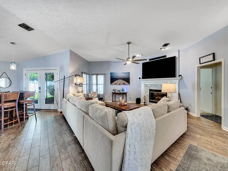 625 Amberjack Dr — Photo 19