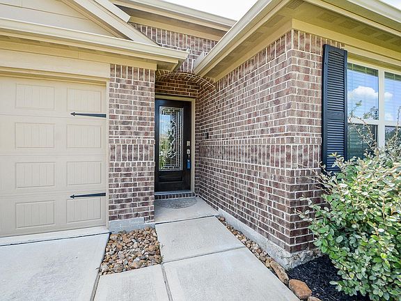 2nd image of 23611 Eldarica Pine Ct