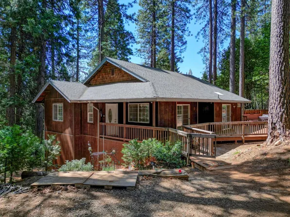 26000 Forest Knoll Ct, Pioneer, CA 95666