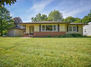 39490 Chestnut Ridge Rd, Elyria, OH 44035