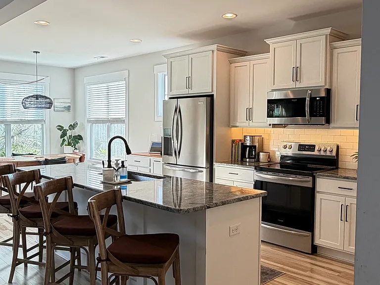 507 Heartwood Dr — Photo 3