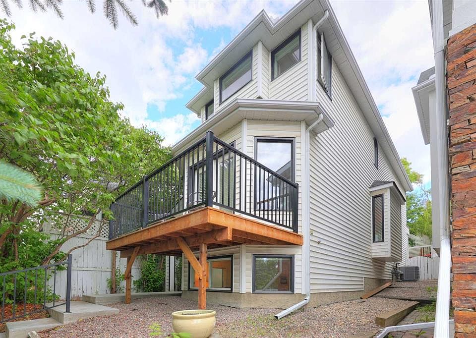 1st image of 1908 S 30th Ave SW