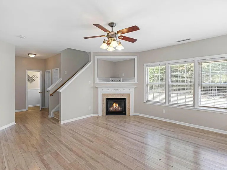 5435 Seaspray Ln — Photo 16