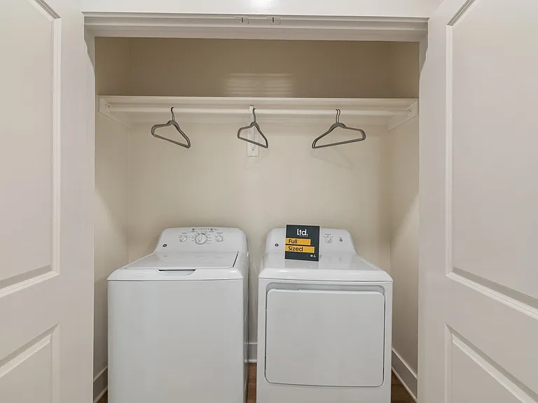 Washer & Dryer