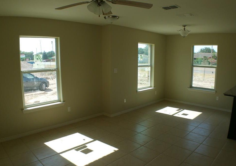 living room and dinning area