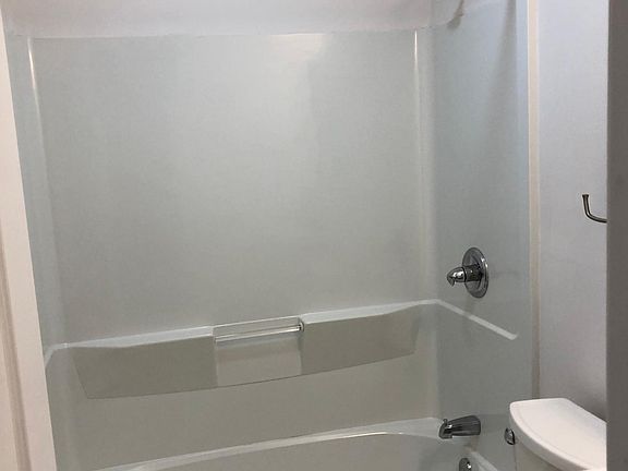 3rd image of 2212 Albemarle Ave