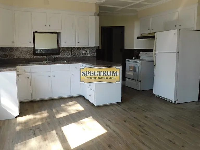 53 Water St #1A — Photo 2