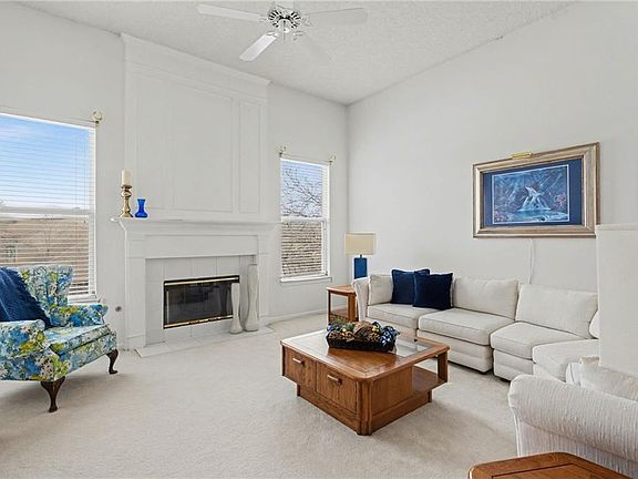 4th image of 9205 N Campbell Ct