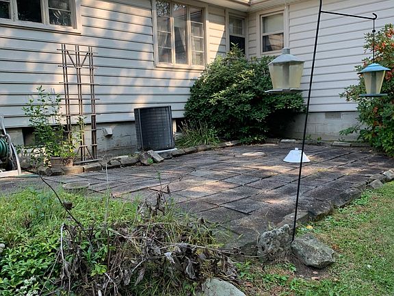 5th image of 19 Johnston Pl