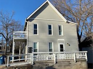 200 Laura St, Liberty, MO 64068
