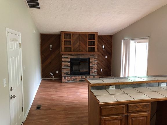 4th image of 9237 E Shenandoah Dr