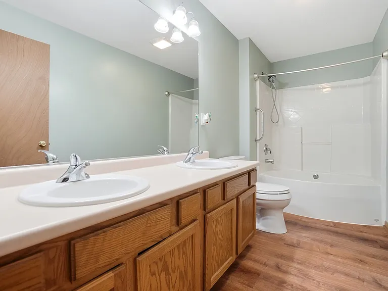 245 Fitchland Dr — Photo 23