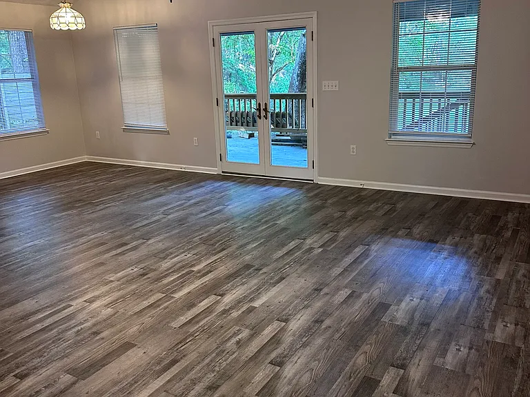 3711 Fawn Ln — Photo 5