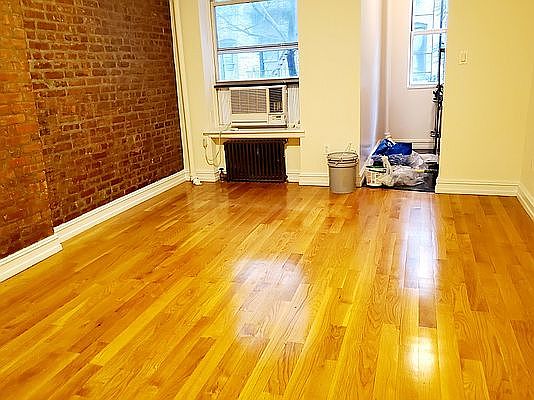 2nd image of 428 E 81st St APT 2C