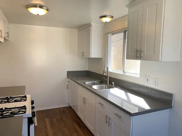 206, 741 Manhattan Beach Blvd #206-740A, Manhattan Beach, CA 90266