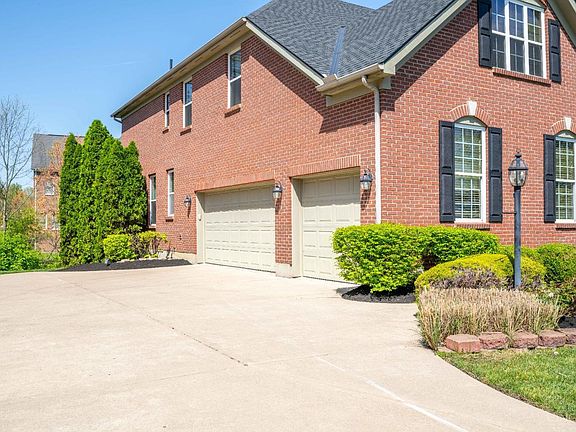 3rd image of 4489 Riverbrooke Way